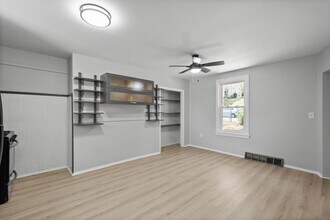 1205 State Ave in Coraopolis, PA - Building Photo - Building Photo