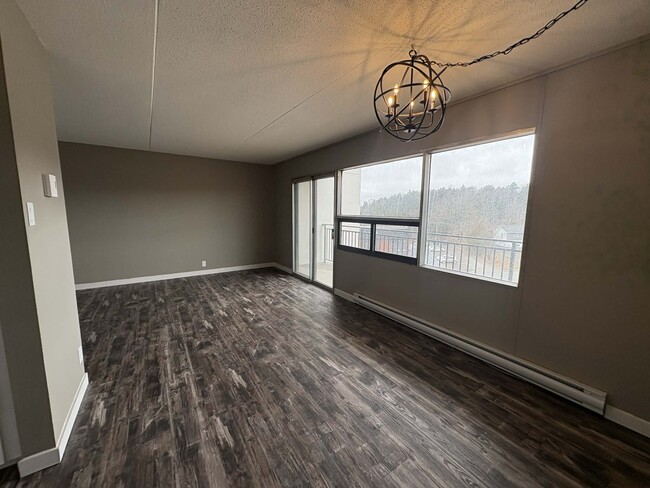 property at 411 Ellerdale St