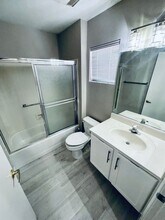 2423 Sungold Dr in Las Vegas, NV - Building Photo - Building Photo