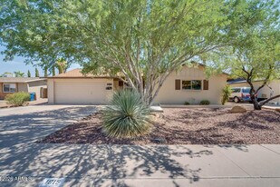 1915 E Gemini Dr in Tempe, AZ - Building Photo