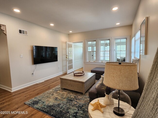 6 Avenel Blvd in Long Branch, NJ - Building Photo - Building Photo