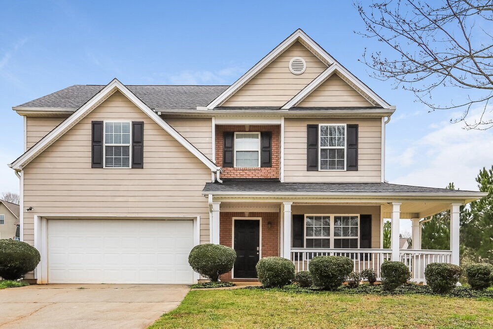 224 Forrest Ln in Palmetto, GA - Building Photo