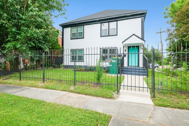 property at 2802 Arbor St