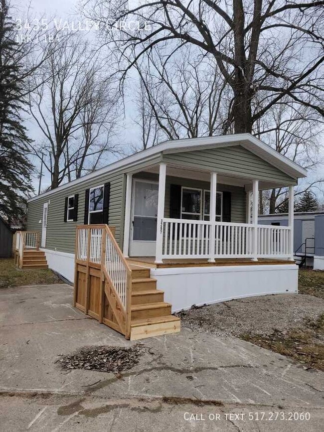 property at 3435 Valley Cir