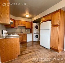 301 W Center St in Bountiful, UT - Building Photo - Building Photo
