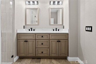 21610 Pso Venezia in Mission Viejo, CA - Building Photo - Building Photo