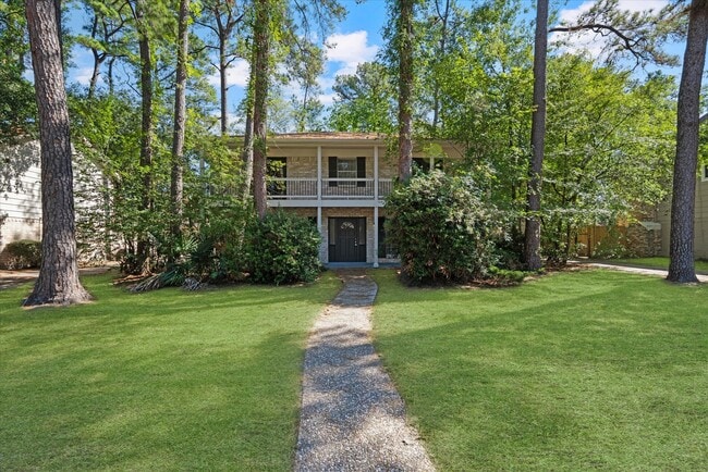 property at 3811 Woodbriar Dr