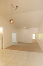 4037 Jason Rd in Spring Hill, FL - Building Photo - Building Photo