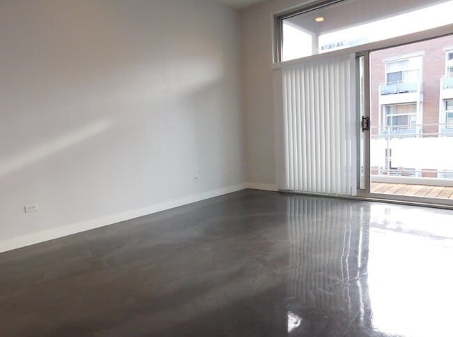 939 W Madison St in Chicago, IL - Building Photo - Building Photo