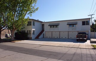 820 Winchester Dr in Burlingame, CA - Building Photo