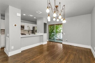 4213 Dickason Ave in Dallas, TX - Building Photo - Building Photo
