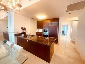 16001 Collins Ave in Sunny Isles Beach, FL - Building Photo - Building Photo