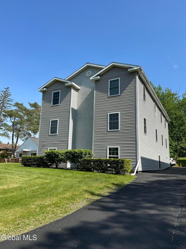 property at 92 Hackett Blvd