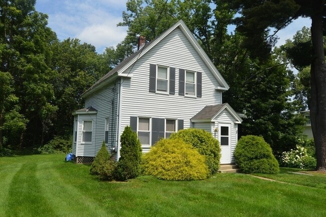 property at 26 E Main St