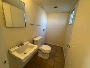 4604 N 71st Ln in Phoenix, AZ - Building Photo - Building Photo
