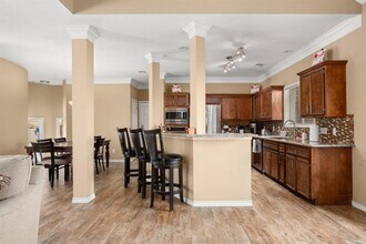 6108 Cape Coral Dr in Austin, TX - Building Photo - Building Photo