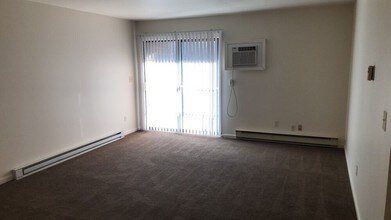 441 N Broadway St in Trotwood, OH - Building Photo - Building Photo