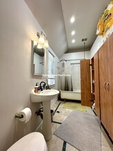 18 Sumner St, Unit 2 in Boston, MA - Building Photo - Building Photo