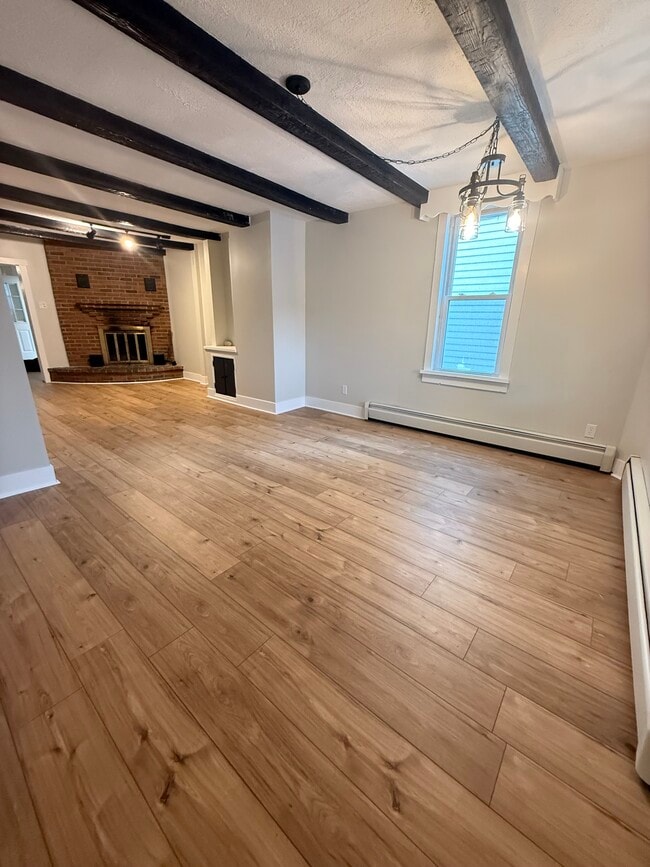 property at 125 E 5th Ave