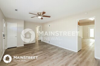 2403 NE Pursell Rd in Kansas City, MO - Building Photo - Building Photo