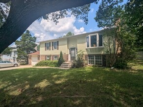 8705 38th Ave in College Park, MD - Building Photo - Building Photo