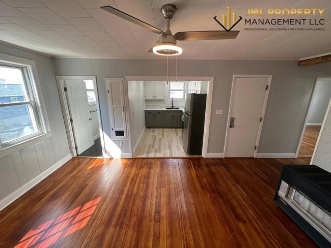 189 Tripp St in Fall River, MA - Building Photo - Building Photo