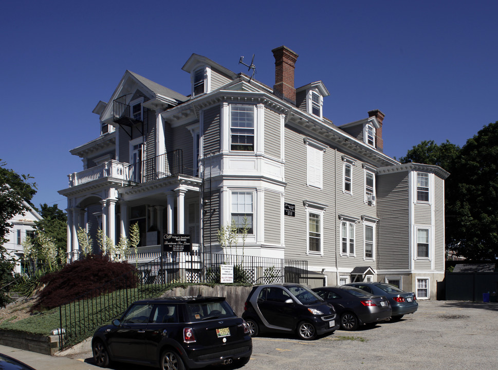 112 Keene St in Providence, RI - Building Photo