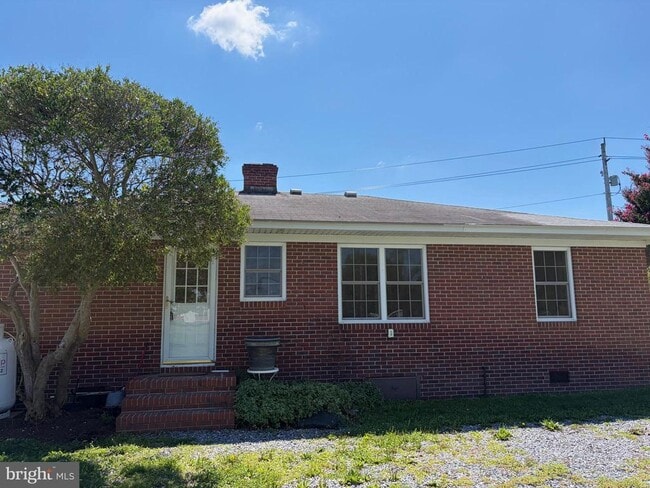 9005 Centreville Rd