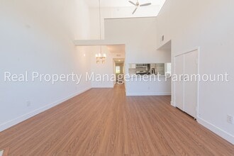 6665 Franklin Ave in Los Angeles, CA - Building Photo - Building Photo