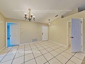 1545 Reade Cir in St. Cloud, FL - Foto de edificio - Building Photo