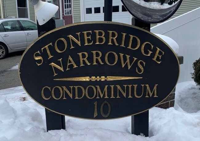 property at 10 Mill St