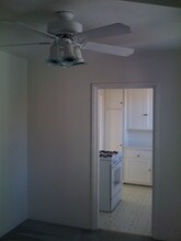 1532 Veteran Ave, Unit 1532 in Los Angeles, CA - Building Photo - Building Photo