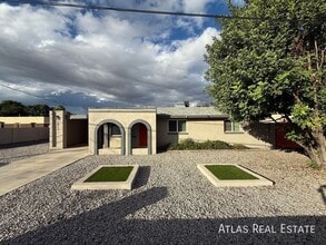 3412 W Orangewood Ave, Unit 11-3437 in Phoenix, AZ - Building Photo - Building Photo