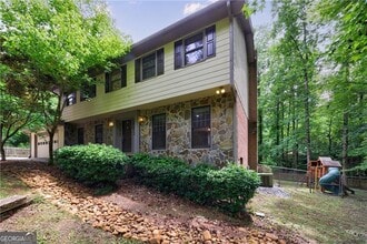 10565 Shallowford Rd in Roswell, GA - Building Photo - Building Photo