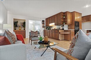 3212 Kemper Rd in Fremont, CA - Building Photo