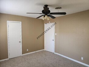 5453 Wayside Ave in Fort Worth, TX - Building Photo - Building Photo