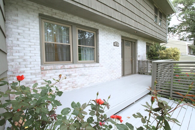 property at 10 Lundy Ln
