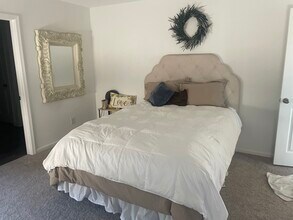 2408 Pesuna Dr in Bullhead City, AZ - Building Photo - Building Photo