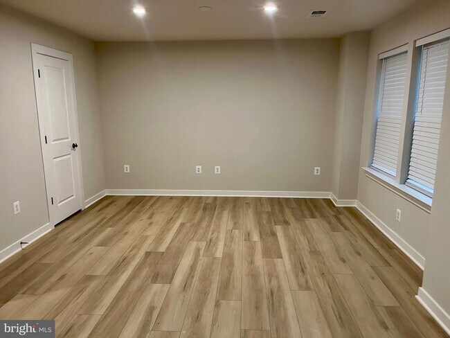 property at 13670 Cobble Lp