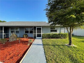 615 SE 14th Terrace in Cape Coral, FL - Building Photo