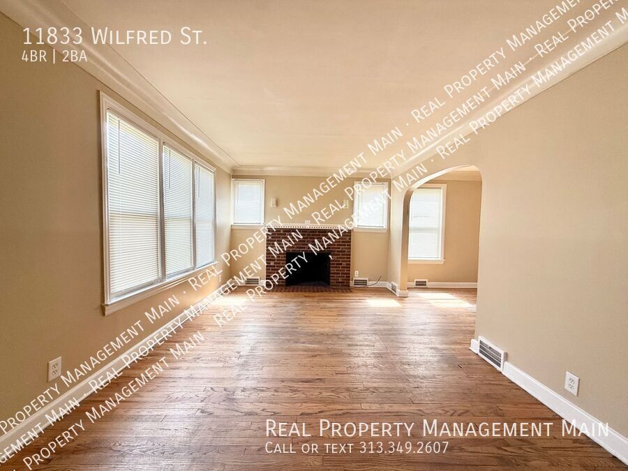 11833 Wilfred St in Detroit, MI - Building Photo