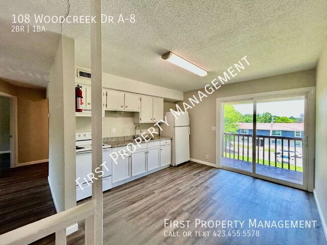108 Woodcreek Dr in Rossville, GA - Building Photo - Building Photo
