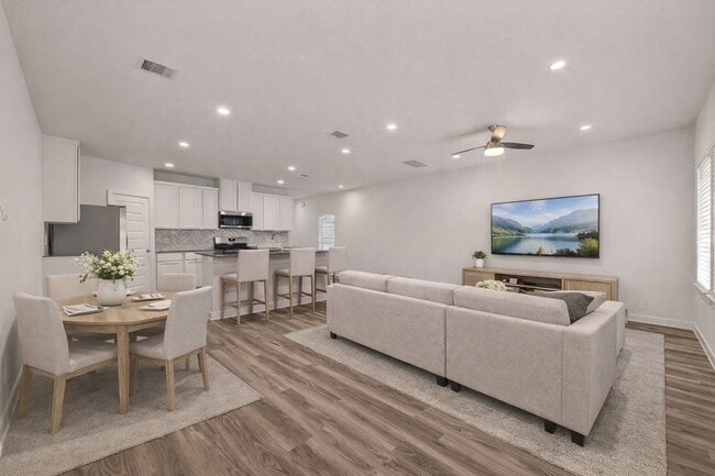 property at 2826 Lisburn Ter Ln