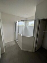 311 Shore Crab Wy in Apollo Beach, FL - Building Photo - Building Photo