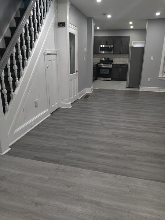 135 N 51st St in Philadelphia, PA - Building Photo