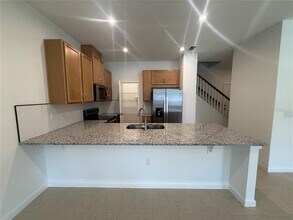 9828 Walkway Dr in Orlando, FL - Building Photo - Building Photo