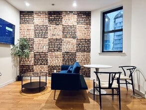 Furnished room/NOT APARTMENT in Brooklyn, NY - Building Photo - Building Photo