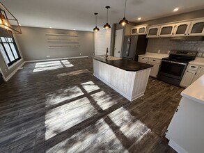 2004 1st Ave S in Great Falls, MT - Building Photo - Building Photo