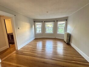 48 Standish St, Unit 2A in Cambridge, MA - Building Photo - Building Photo