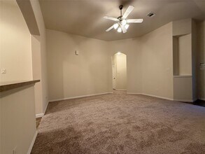 8010 Rowena Dale Dr in Spring, TX - Building Photo - Building Photo
